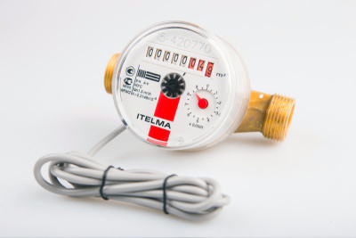 Счетчик воды универсальный СВУ 15-D110-1-W-L-10G IT с импульсным выходом ГЕРКОН, ДУ15 в 