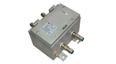 Взрывозащищенная клеммная коробка с кабельными вводами под бронированный кабель 234х324х20 в 