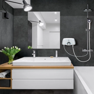 Проточный водонагреватель Electrolux SMARTFIX 2.0 S (6,5 kW) - душ в 
