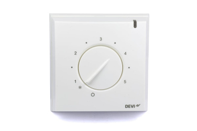 DEVIreg 132 терморегулятор для теплого пола с датчиком пола и воздуха в 