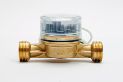 Счетчик горячей воды WFW23.E130-0-R-L-10-IP68 с импульсным выходом НАМУР, ДУ20 в 