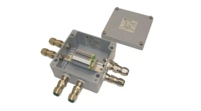 Взрывозащищенная клеммная коробка с кабельными вводами под небронированный кабель 400х405х120 в 