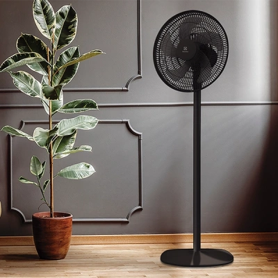 Вентилятор напольный Electrolux EFF-1015 в 