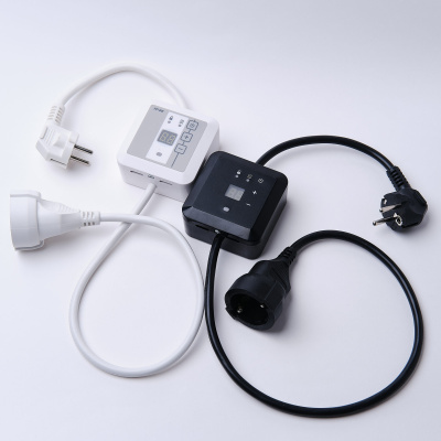 Эрголайт ТР-09Р терморегулятор для обогревателей на проводе с вилкой и розеткой, белый в 