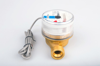 Счетчик холодной воды WFK24.D110-0-R-L-10-IP68 с импульснм выходом ГЕРКОН, ДУ15 в 