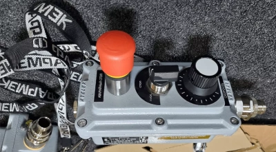 Посты управления кнопочные на базе оболочки LPS3 в 